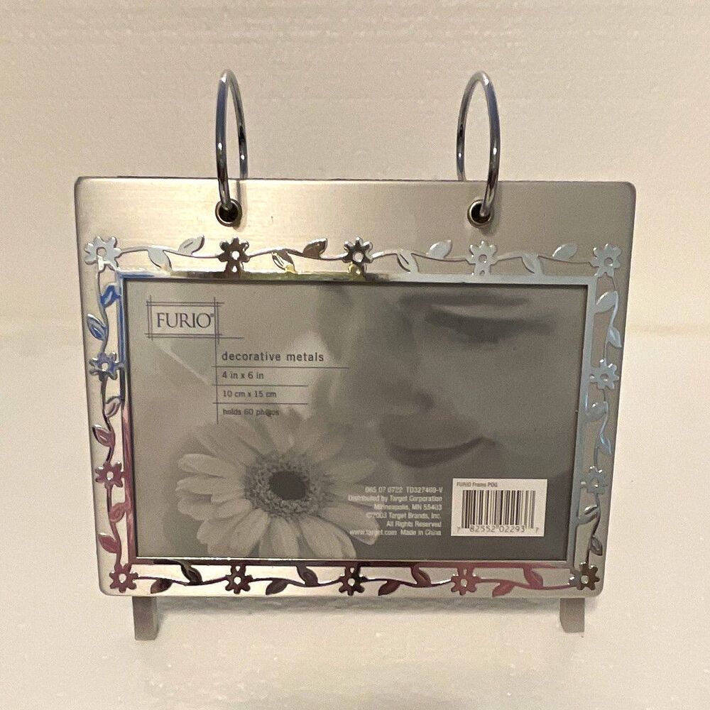 Furio 4x6 Metal Freestanding Flip Photo Frame Album 60 Capacity Silver Floral